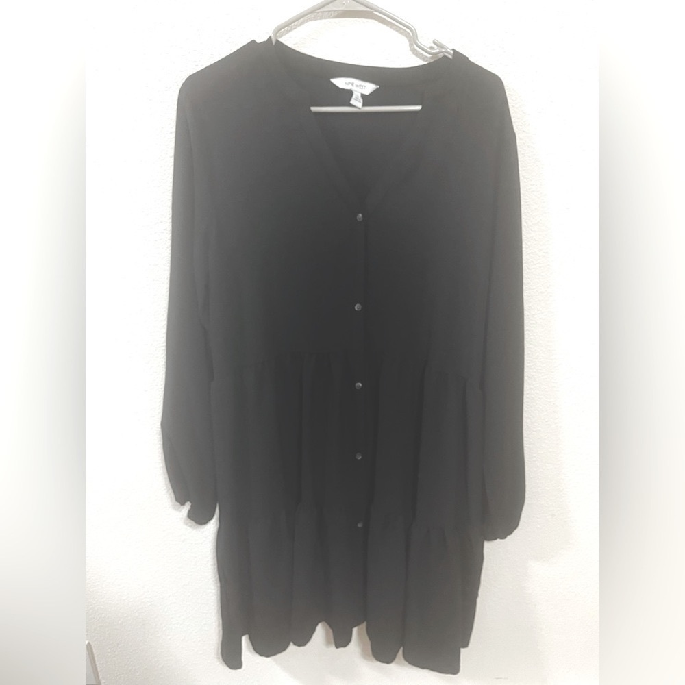 Nine West Button Up black dress ruffles cute professional long sleeve